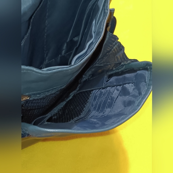 Buxton Soft Leather Crossbody Satchel Slingback Purse Baltic Blue - Picture 3 of 7